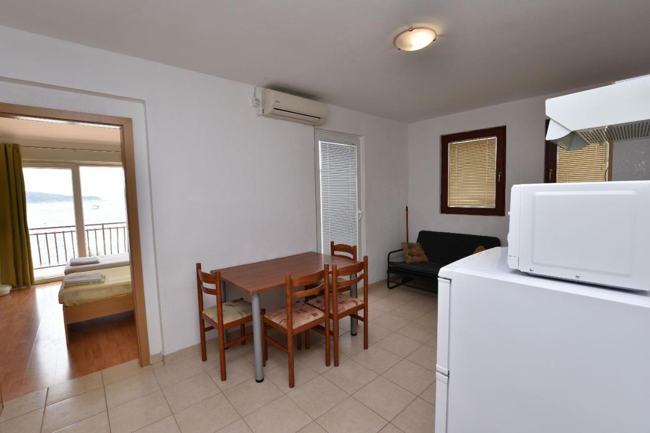 פרימוסטן Apartments Jere מראה חיצוני תמונה